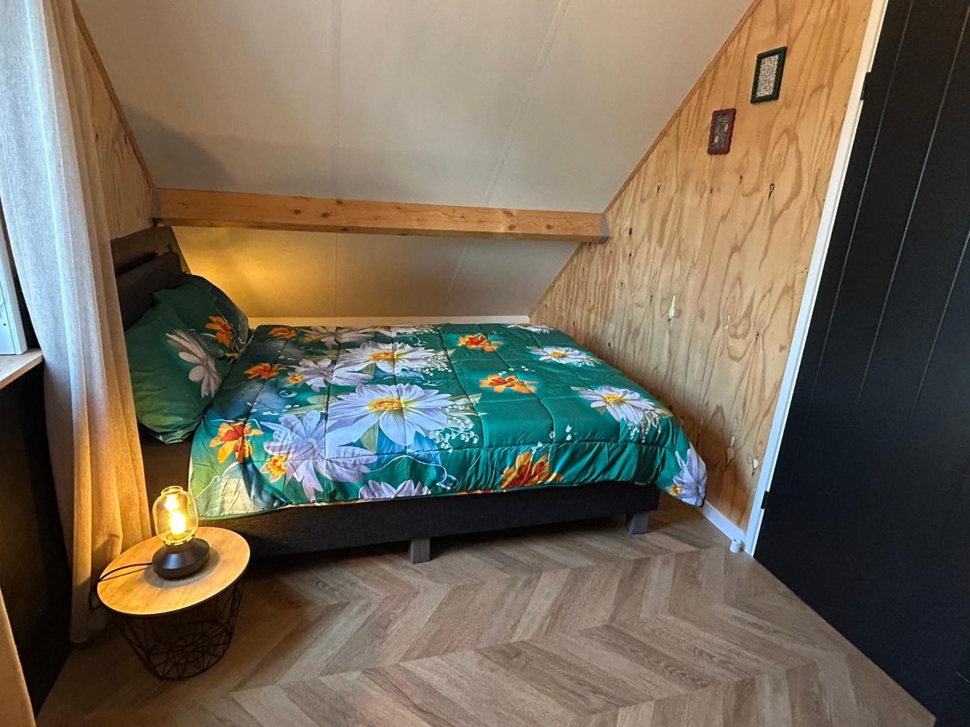 Tiny House Thuus Sint-Annaland Exterior foto